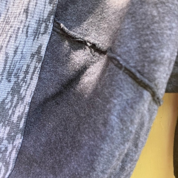 Pure karma open yoga wrap top camo trim grey pullover ladies shirt size medium - Picture 7 of 13